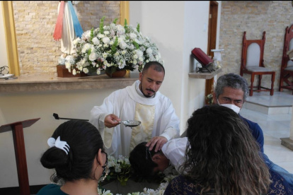 Escena. Las Escuelas evangelizan a familiares de los privados de libertad.