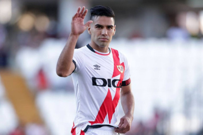 El atacante colombiano, que cumple su tercera temporada en el Rayo, está teniendo un papel secundario esta campaña y su participación se resume en veinte partidos oficiales.