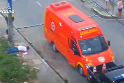 El suceso quedó registrado en cámaras de vigilancia