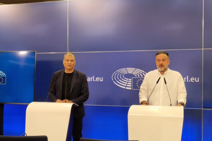 El expresidente se presentó ante Parlamento Europeo para pedir se presione a Ecuador para que conceda salvoconducto a Glas.