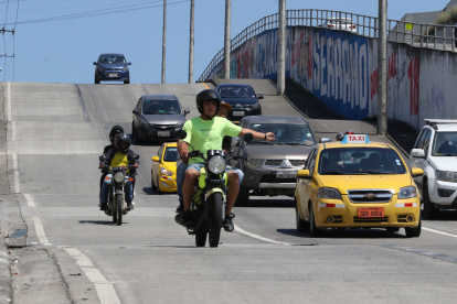 09-04-2024-Calle Felipe Peso o llamadaTobogan de la Salle