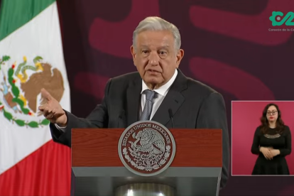 Andrés Manuel López Obrador en su conferencia matutina del 10 de abril.