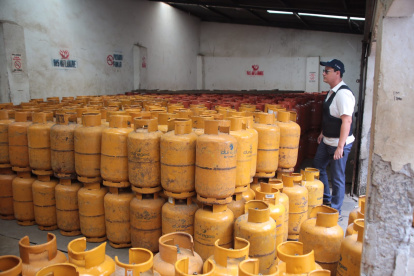 El intendente de Guayas, Gonzalo Ortega, realiza un operativo en Guayaquil.