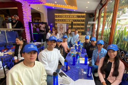 Deportistas, incluso algunos clasificados a Juegos Olímpicos, representados por la agencia Big Events, tras recibir capacitación en marketing y redes sociales.