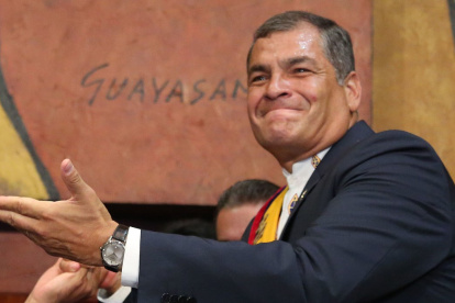 Rafael Correa fue denunciado por la ministra Ivonne Núñez por el delito de traición a la Patria.