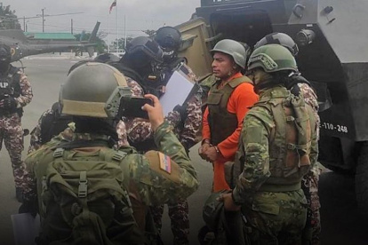 Daniel Salcedo fue trasladado bajo un fuerte contingente de seguridad.