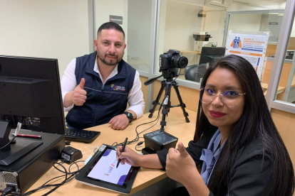 Este sábado, 13 de abril, el Registro Civil emitió cédulas a más de 14 mil ciudadanos.