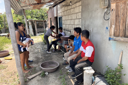 1. Hogar. Cuando las jóvenes abandonan los estudios se dedican a los quehaceres domésticos. No laboran fuera de sus casas.