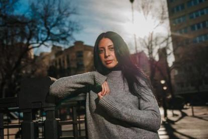 Personaje.- La escritora Mónica Ojeda.