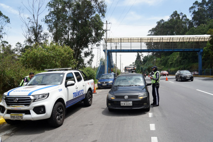 La medida de Pico y Placa rige en Quito de lunes a viernes.