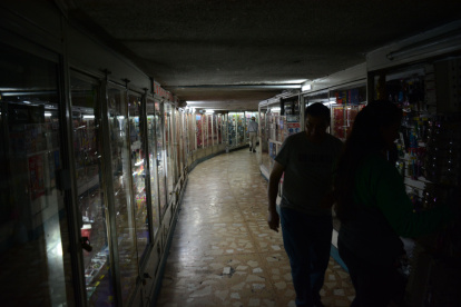 Vendedores cerraron el paseo comercial por seguridad