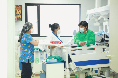 El IESS informó que la atención en citas médicas y cirugías se mantendrá sin cambios el 18 y 19 de abril.