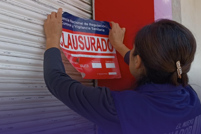 Control.- Clausuran una farmacia en Cuenca.