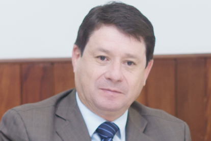 Albornoz fue ministro del ramo entre 2012 y 2016 y salió de la institución para buscar una curul en la Asamblea Nacional.