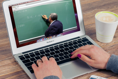 Actuales desafíos que enfrenta la comunidad de Ecuador en la educación.