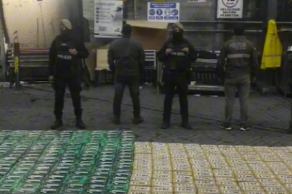 Parte del cargamento que fue descubierto por la Policía, según indicó este 20 de abril.