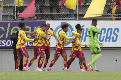 Aucas goleó 3-1 a Emelec en la fecha 9 de la LigaPro.