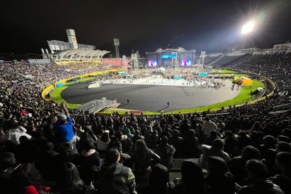 Así luce el estadio Olímpico Atahualpa a menos de una hora para el inicio del show.