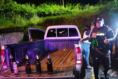 La Marín, 24 de Mayo, Quitumbe, entre otros, registraron libadores e incluso tiendas que comercializaban licor artesanal.