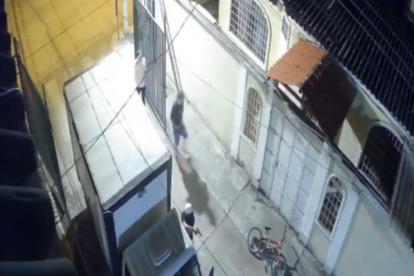 Los asaltantes quedaron expuestos en un video que se difundió en redes sociales