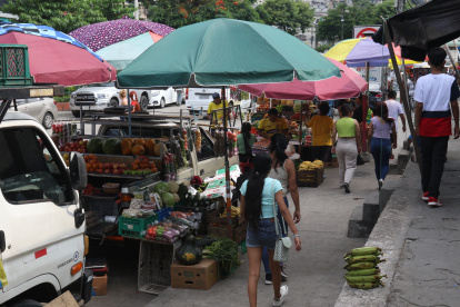 La ciudadanía pide más control de los Municipales en la zona.