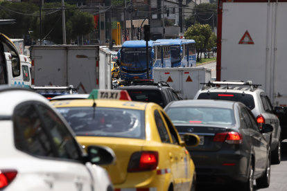 El horario que reporta mayor incidencia que dejan de funcionar los semáforos es de 12:00 a 14:00.