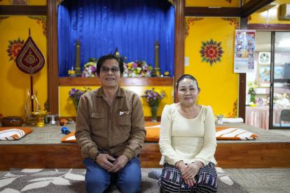 Los laosianos residentes en Aikawa, Bouahieng Vongpadith y Bounpheng.