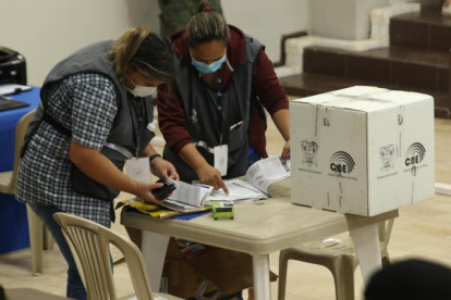 En 14 provincias del país se han procesado el total de las actas de la consulta popular y referéndum