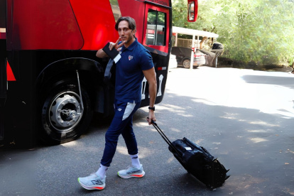 Luis Zubeldía está de regreso a Ecuador, debutará ante Barcelona en Copa Libertadores.