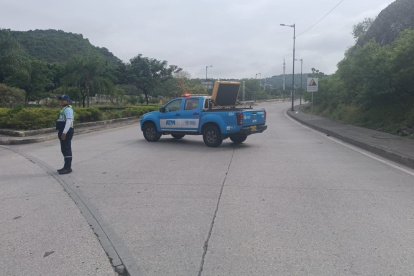 El paso al viaducto está restringido por trabajos de mantenimiento que se realizan en su interior.