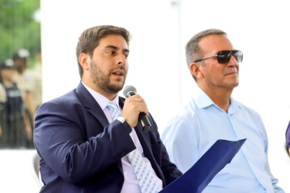 El gobernador Auad se desenvolvió como viceministro del Ministerio del Interior.