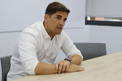 El técnico Robert Moreno denunció lo sucedido con sus jugadores