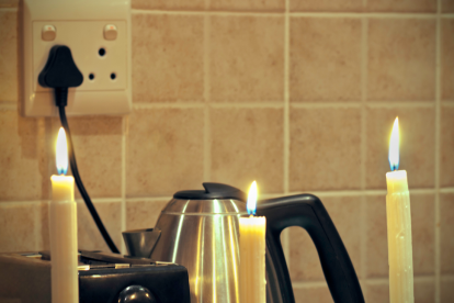 Referencial. Quito, al igual que otras ciudades del país, está sufriendo cortes de energía.