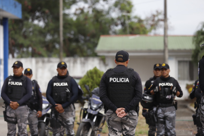 RUEDA DE PRENSA EN EL DISTRITO SUR, POR POLICIA HERIDO Y OTRO MUERTO, 26 DE ABRIL DEL 2024- AMELIA ANDRADE Guayaquil-Ecuador Agencia (Ag-ecpreso)