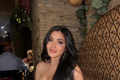 La joven modelo se encontraba almorzando con amigos y allegados cuando fue sorprendida por varios disparos que acabaron con su vida