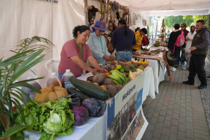 la feria les brinda la oportunidad de dar a conocer cada una de las parroquias de la Ruta Escondida.