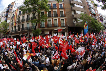 1. Manifestaciones. Miles de simpatizantes salieron con pancartas con apoyo al presidente español.