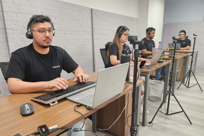 Los video promotores de Samsung atienden los 365 días del año.