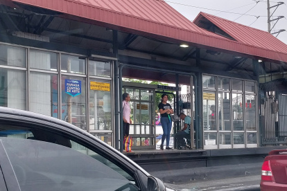 Hecho. Las puertas pasan abiertas la mayoría del día.