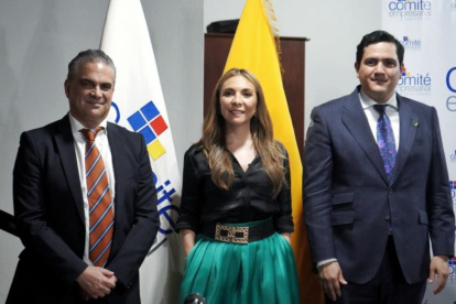 Francisco Rivadeneira, María Paz Jervis y José Antonio Hidalgo.