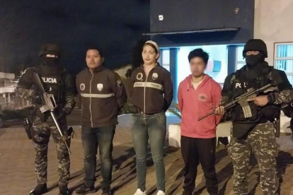Policía detiene a dos presuntos implicados en un delito de pornografía infantil.