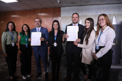 Los legisladores Vicente Taiano y Jorge Acaiturri presentaron el proyecto que plantea nuevas reformas al COIP.