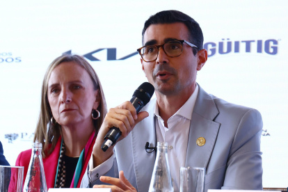 El ministro Andrés Guschmer dio su visión sobre el proyecto del estadio Atahualpa.