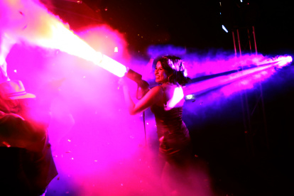 En la fiesta no faltaron los fuegos artificiales y el amplio repertorio musical del Dj Jerry Erazo que hizo bailar a todos.