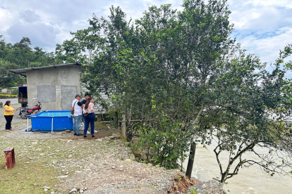 Personal del Cuerpo de Bomberos de La Maná realizó una inspección en el lugar