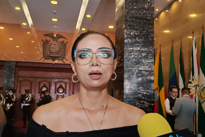 La asambleísta Jahaira Urresta aseguró que se iniciará el proceso de fiscalización sobre la tala del manglar en Olón, que involucraría a Lavinia Valbonesi.