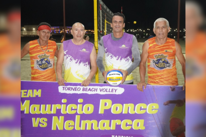 Jimmy Montanero (d) integró uno de los equipos que disputaron el evento en los días de feriado.