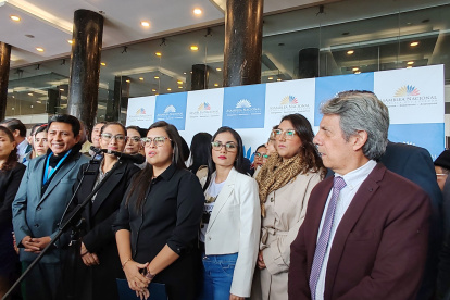 Construye y ADN mocionarán, respectivamente, para que la ministra de Ambiente comparezca en la Asamblea Nacional.