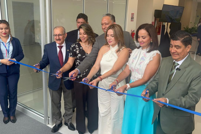 Se inauguró el Hospital Docente Semedic UCSG.