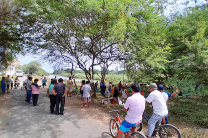 Moradores estuvieron presentes.